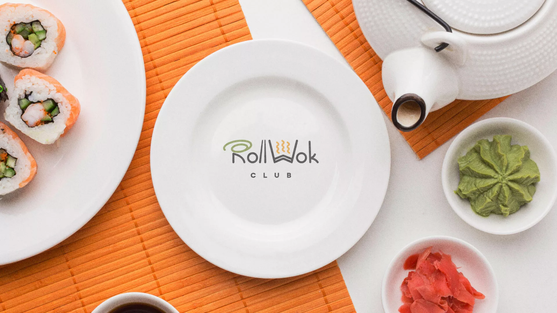 Разработка логотипа и фирменного стиля в Северобайкальске для суши-бара «Roll Wok Club» Разработка логотипа и фирменного стиля в Северобайкальске для суши-бара «Roll Wok Club»
